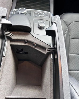Mercedes-Benz GL cena 185000 przebieg: 53000, rok produkcji 2014 z Czchów małe 781